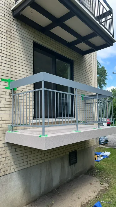 Exterior painting project in Ottawa